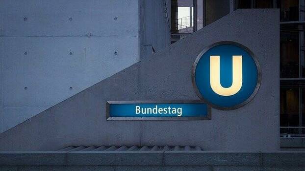 Die Ubahnstation am Bundestag