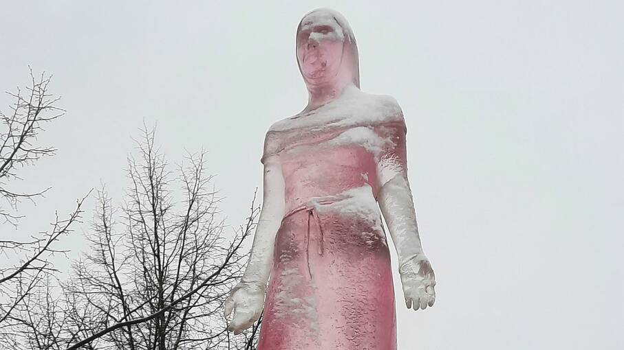 Mechthild Statue am Fürstenwall in Magdeburg; Foto: RLS Sachsen-Anhalt