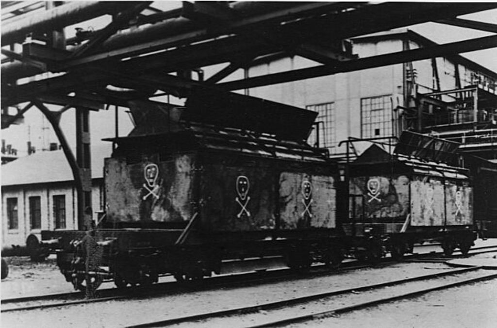Selbstgebauter Panzerzug von Arbeitern aus den Leuna-Werken in den Märzkämpfen 1921 in Mitteldeutschland
